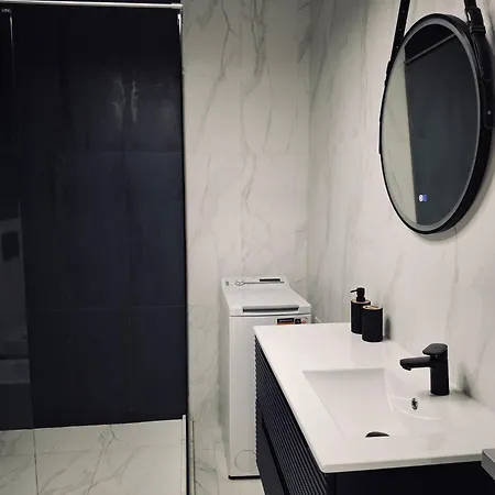 Cu La Mare Wave6 Lägenhet Năvodari